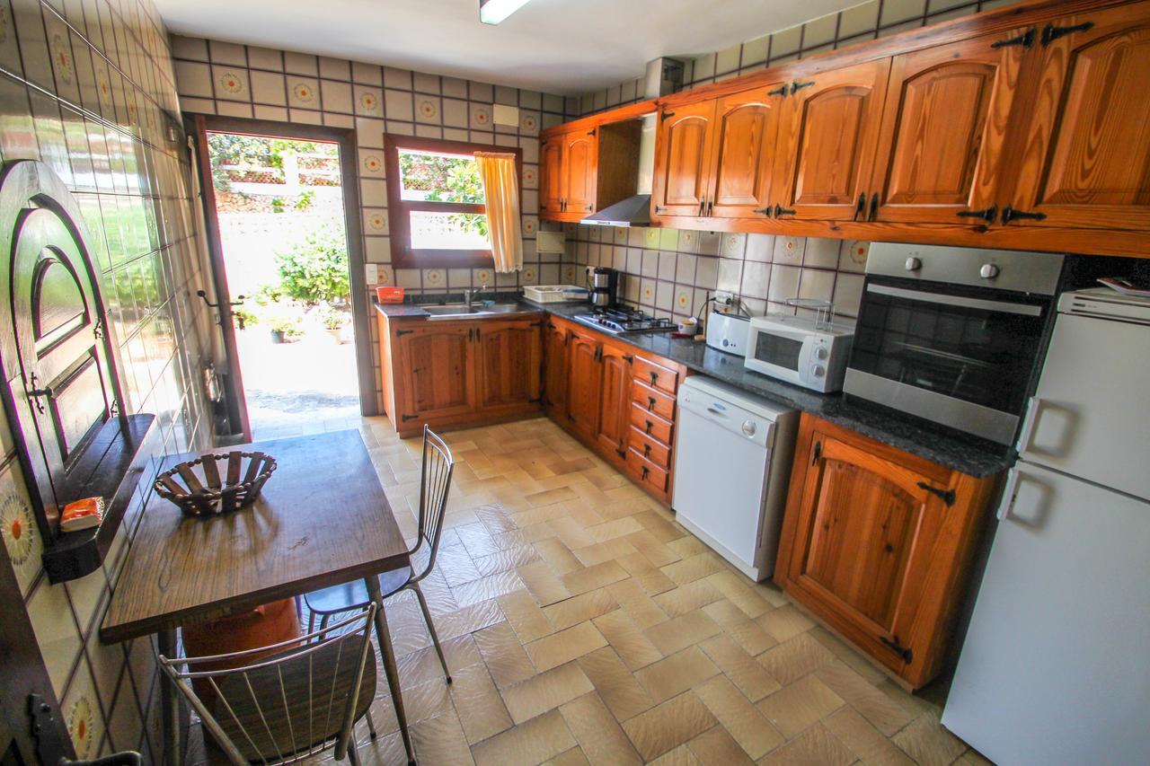 Fustera Pedros - Old-Style Country House In ベニッサ エクステリア 写真